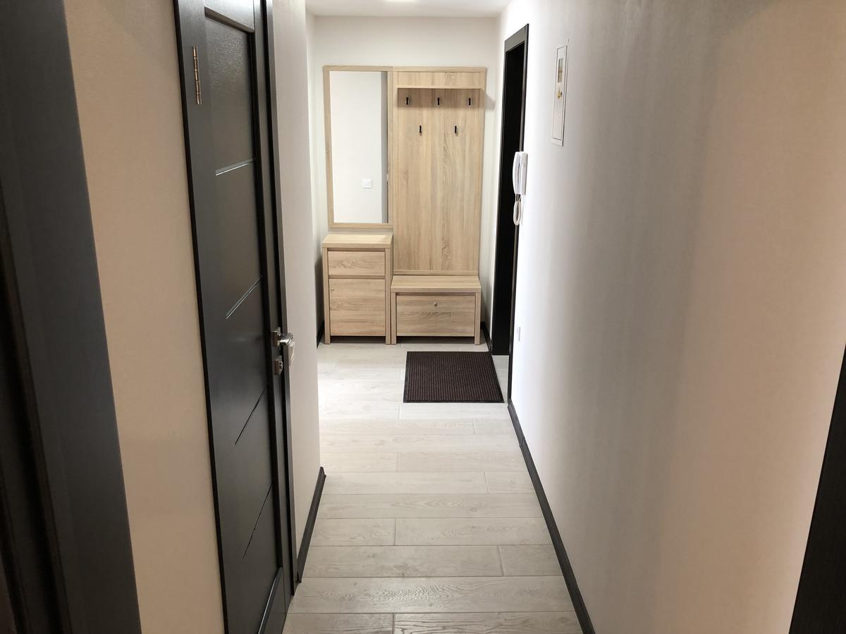 Artal Apartment On Iordanskaya 22 Kiev Eksteriør bilde